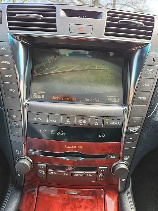 2008 Lexus LS 4th Gen - Image 6 of 13