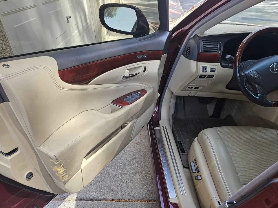2008 Lexus LS 4th Gen - Image 5 of 8