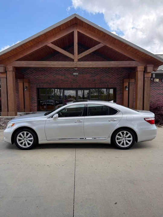 2008 Lexus LS 4th Gen - Image 20 of 20