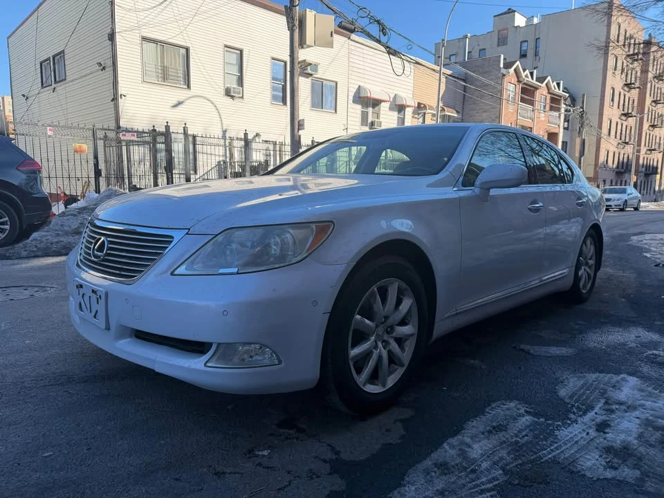 2008 Lexus LS 4th Gen - Image 2 of 12