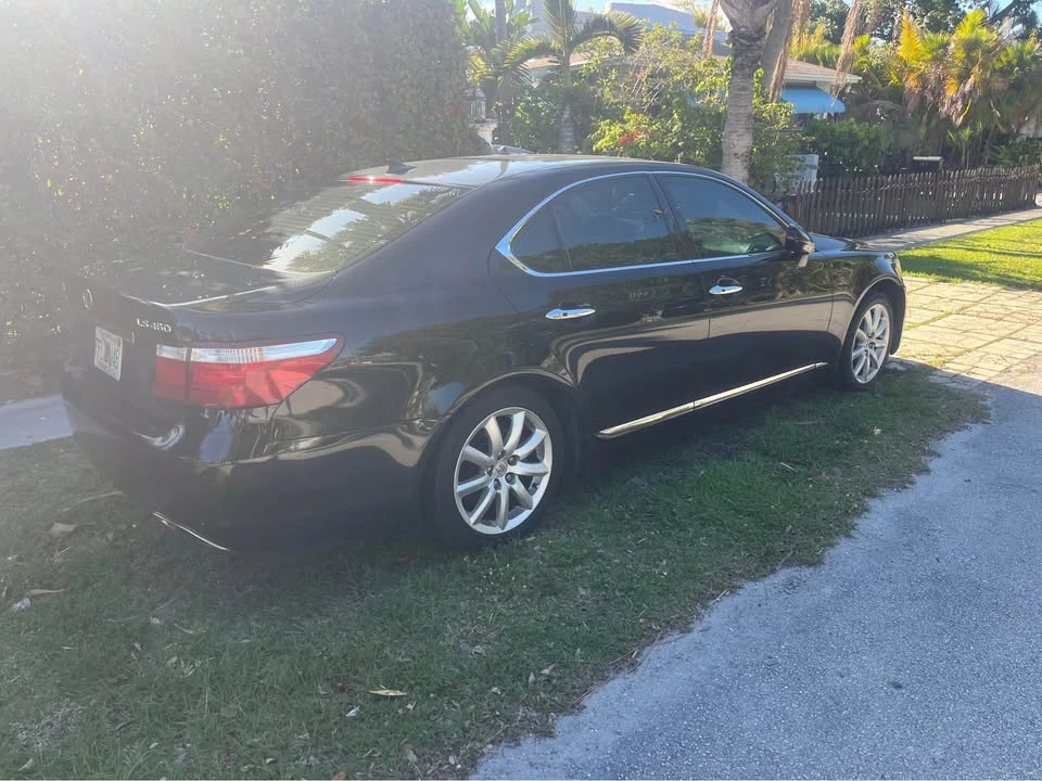 2008 Lexus LS 4th Gen - Image 5 of 7