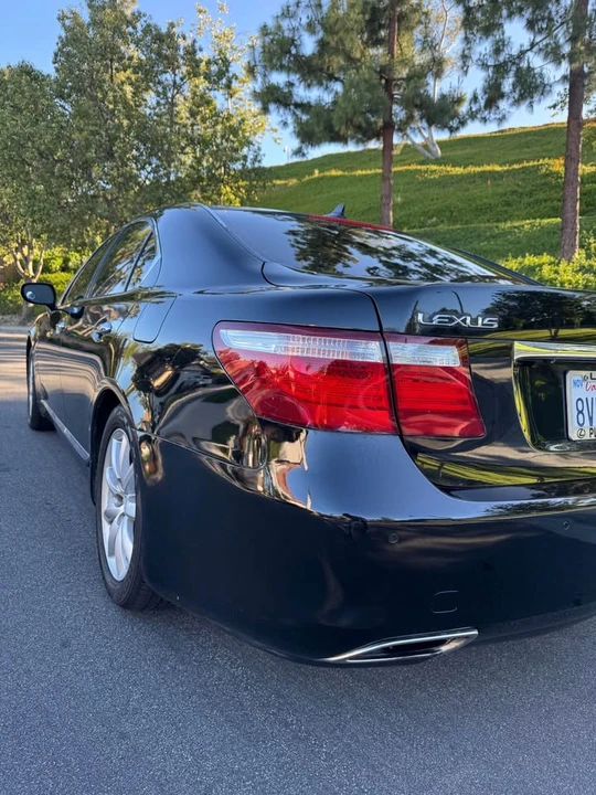 2008 Lexus LS 4th Gen - Image 4 of 20