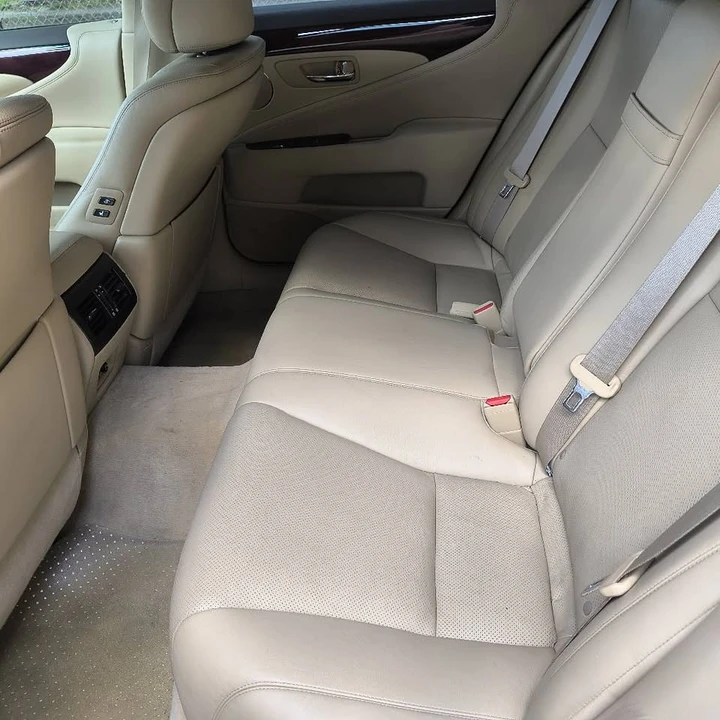 2008 Lexus LS 4th Gen - Image 5 of 9