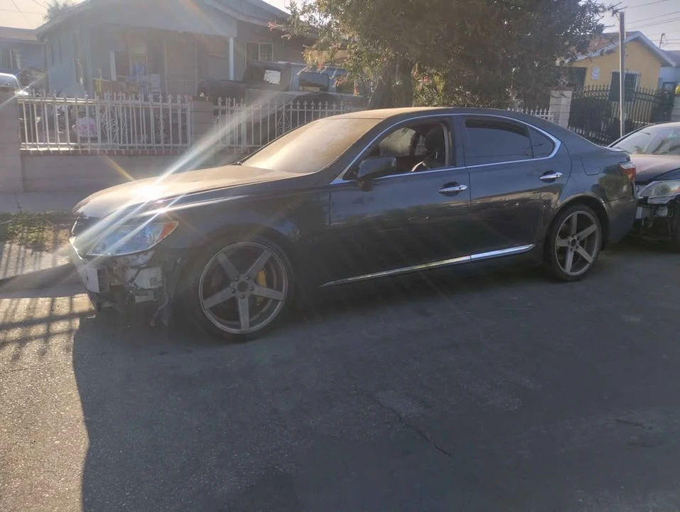2008 Lexus LS 4th Gen - Image 9 of 9