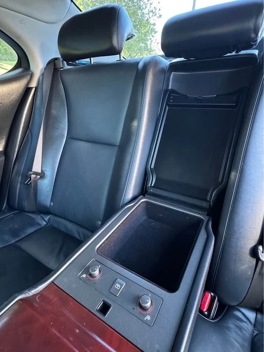 2008 Lexus LS 4th Gen - Image 13 of 20