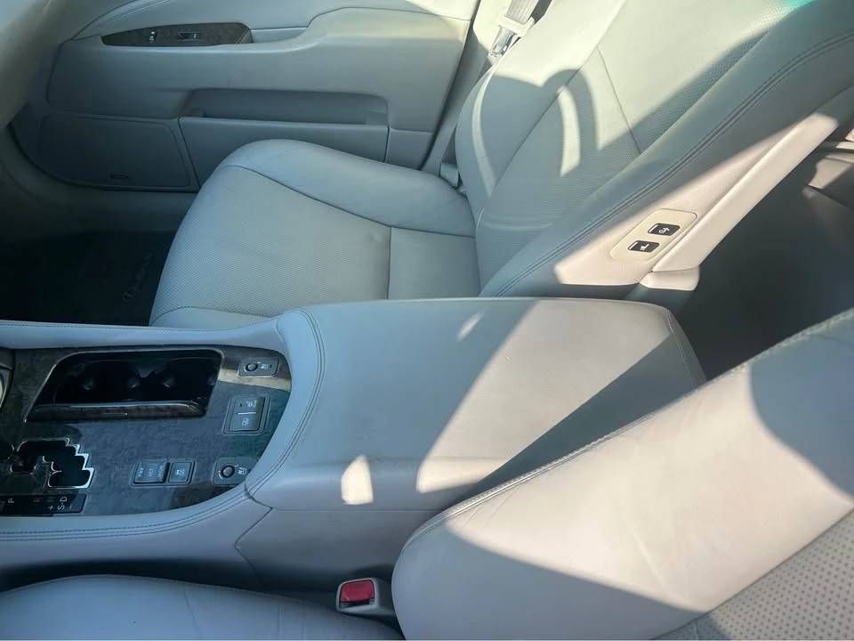 2008 Lexus LS 4th Gen - Image 8 of 14