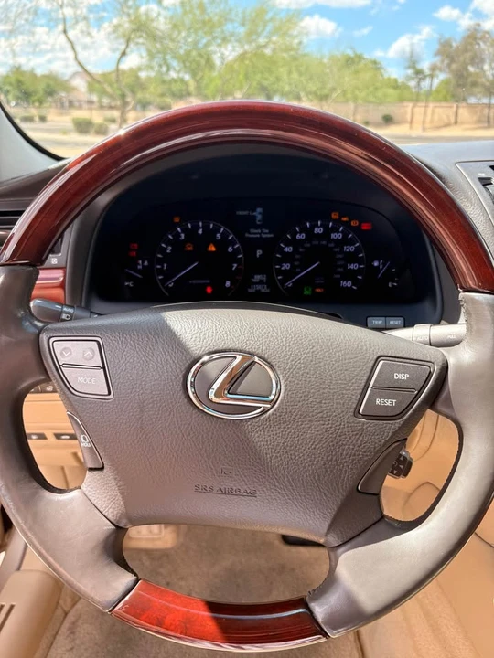 2008 Lexus LS 4th Gen - Image 14 of 15
