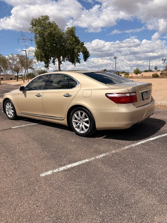 2008 Lexus LS 4th Gen - Image 3 of 15