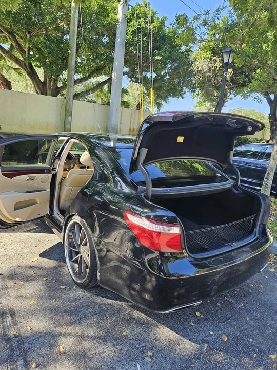2008 Lexus LS 4th Gen - Image 7 of 8