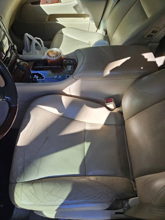 2008 Lexus LS 4th Gen - Image 6 of 8