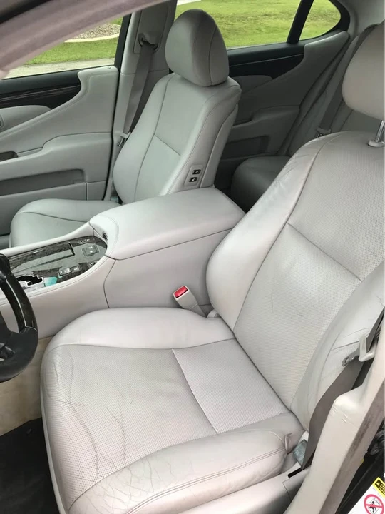 2008 Lexus LS 4th Gen - Image 16 of 20