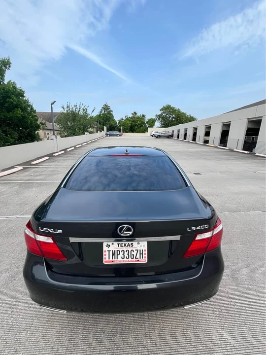 2008 Lexus LS 4th Gen - Image 9 of 20