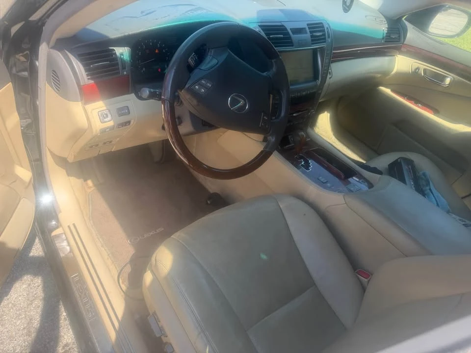 2008 Lexus LS 4th Gen - Image 7 of 7