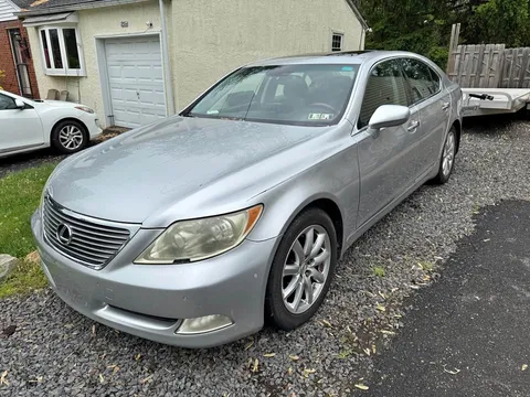 2008 Lexus LS 460 Sedan