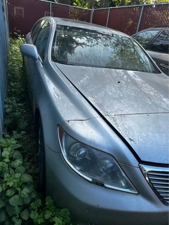 2008 Lexus LS 4th Gen - Image 6 of 8