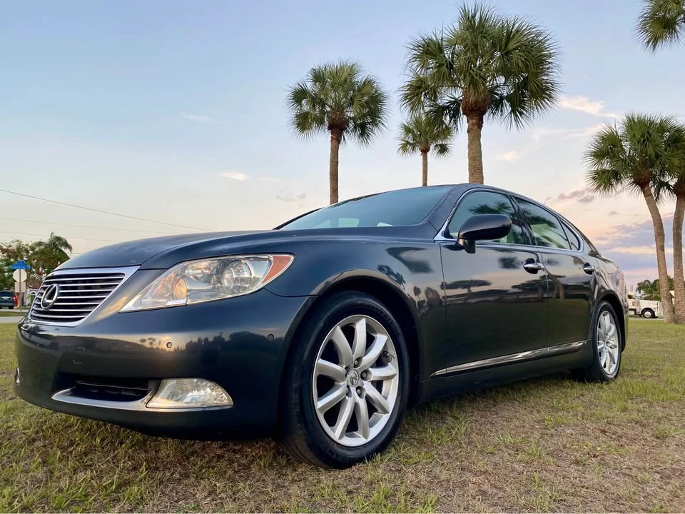 2008 Lexus LS 4th Gen - Image 9 of 20