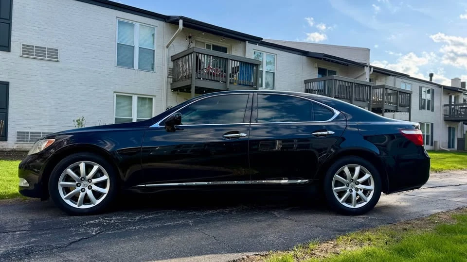 2008 Lexus LS 4th Gen - Image 3 of 14