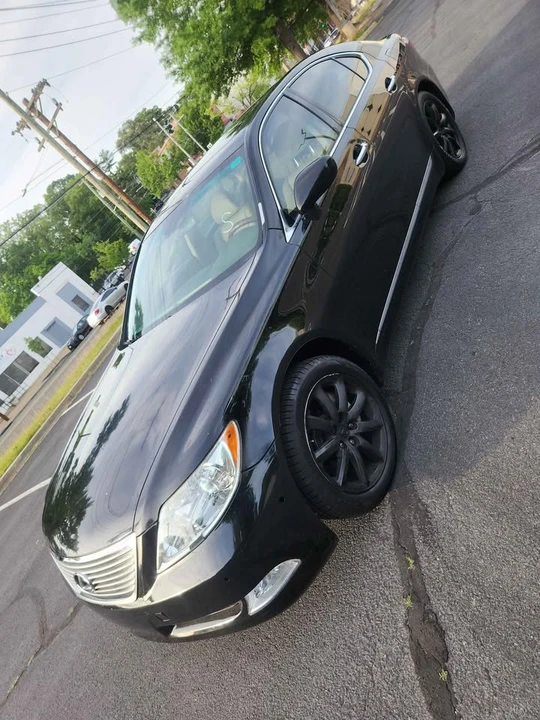 2008 Lexus LS 4th Gen - Image 8 of 17