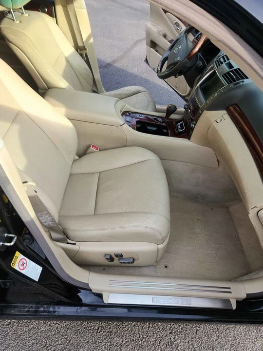 2008 Lexus LS 4th Gen - Image 11 of 17