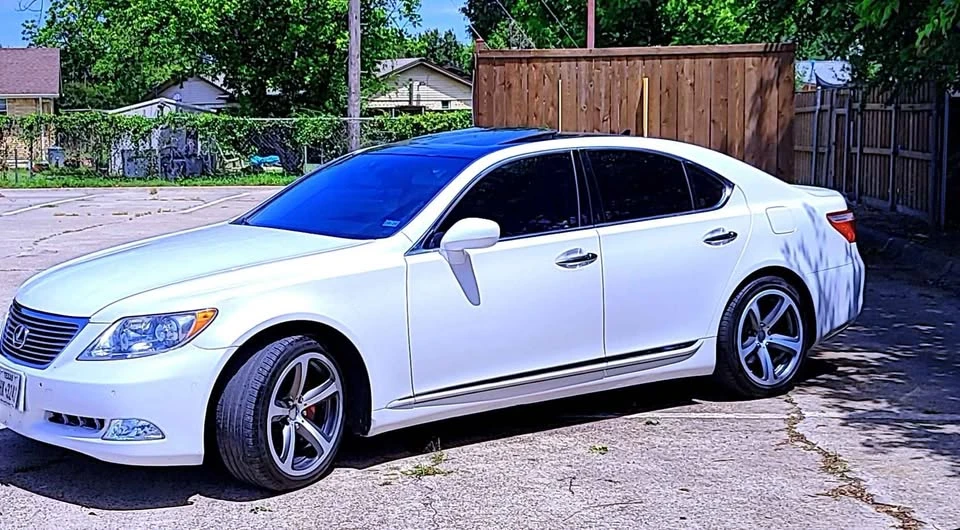 2008 Lexus LS 4th Gen - Image 6 of 9