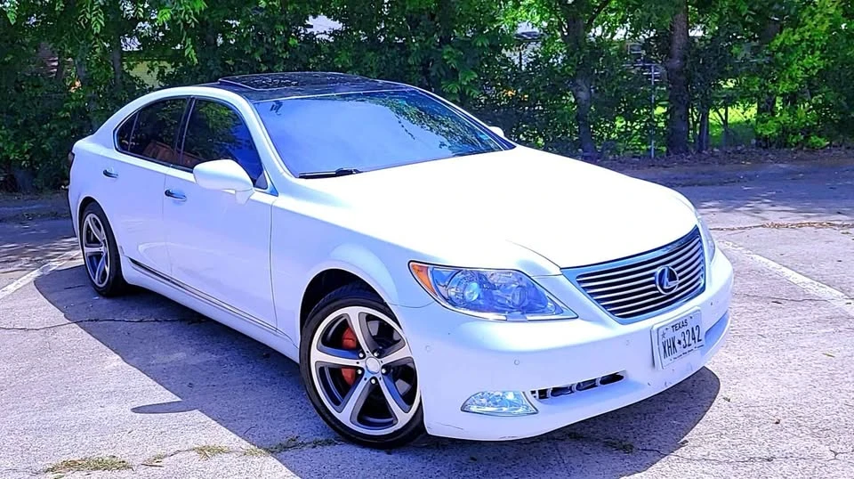 2008 Lexus LS 4th Gen - Image 2 of 9