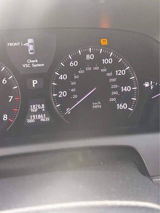 2008 Lexus LS 4th Gen - Image 5 of 6