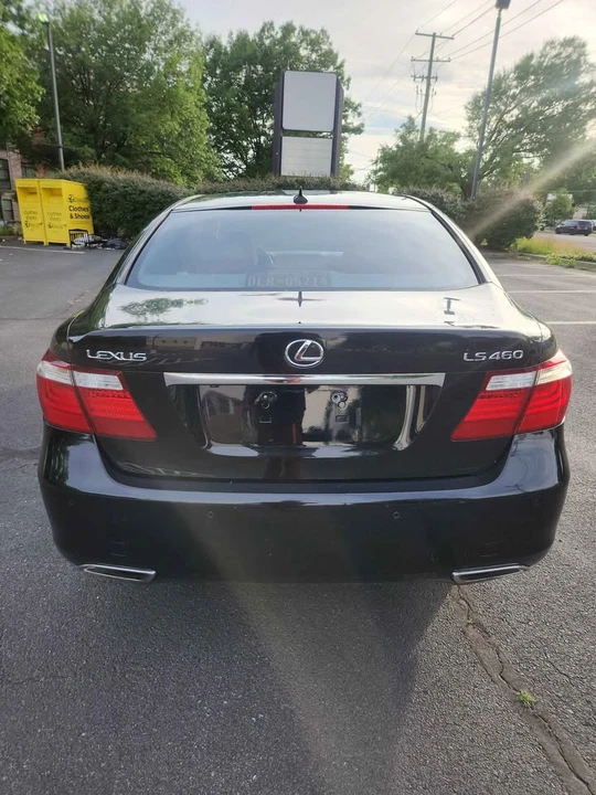 2008 Lexus LS 4th Gen - Image 2 of 17