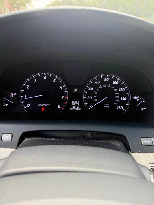2008 Lexus LS 4th Gen - Image 12 of 20