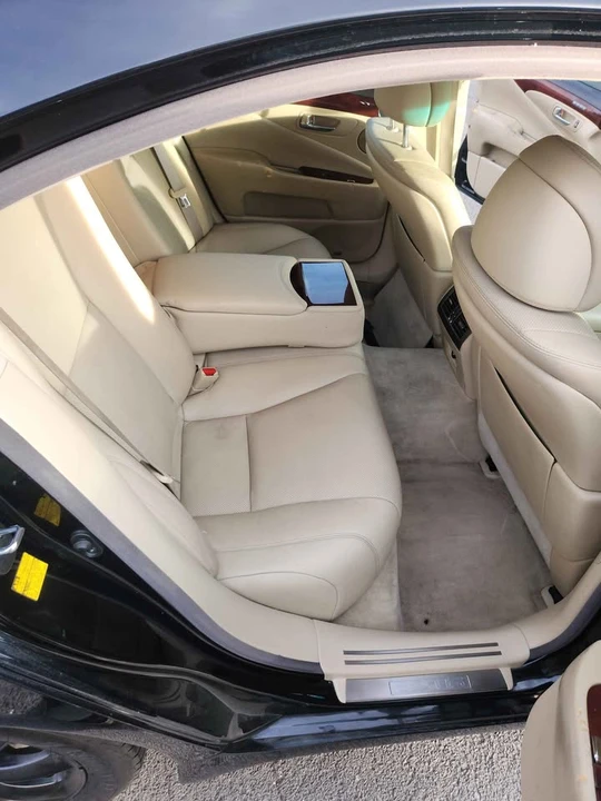 2008 Lexus LS 4th Gen - Image 12 of 17