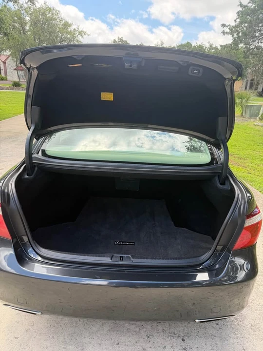 2008 Lexus LS 4th Gen - Image 10 of 20