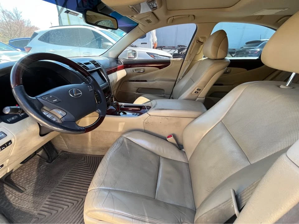 2008 Lexus LS 4th Gen - Image 12 of 16