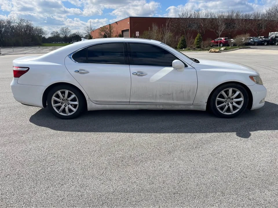 2008 Lexus LS 4th Gen - Image 8 of 16
