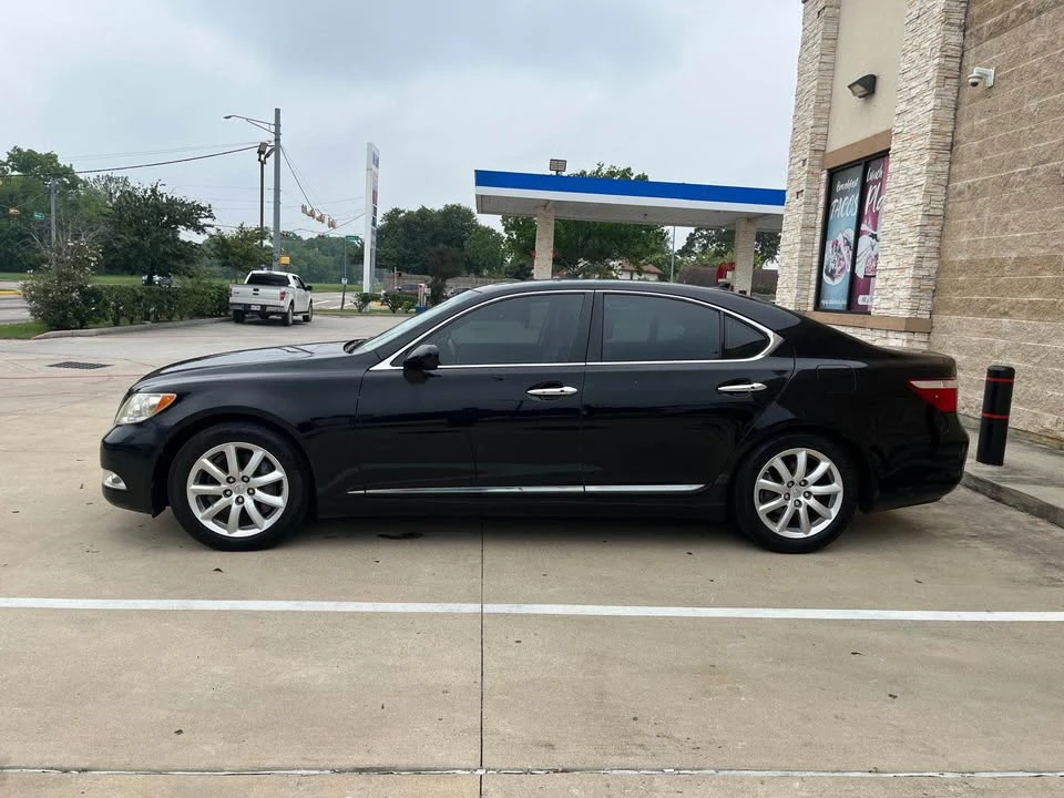 2008 Lexus LS 4th Gen - Image 4 of 13