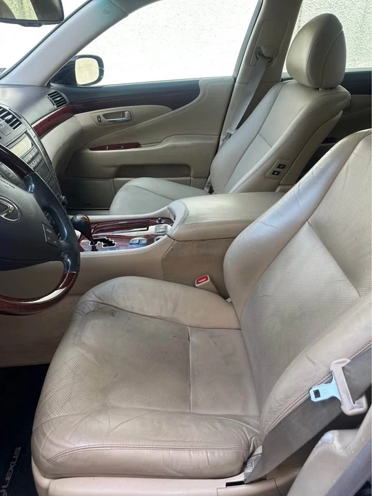 2008 Lexus LS 4th Gen - Image 12 of 13