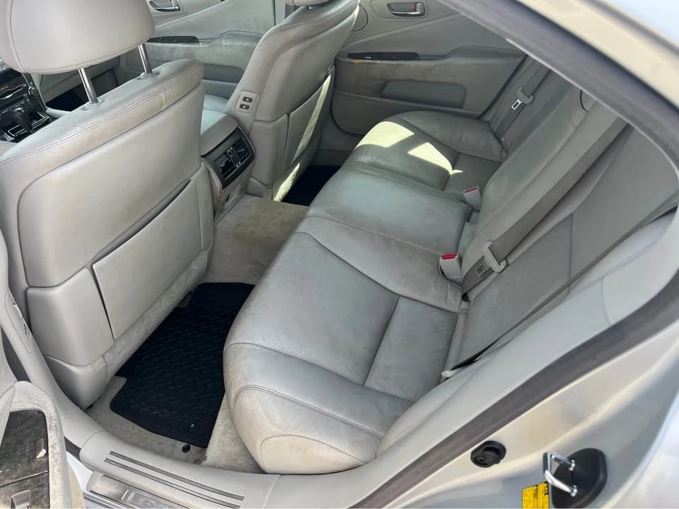 2008 Lexus LS 4th Gen - Image 8 of 20