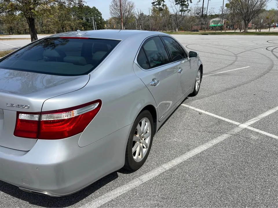 2008 Lexus LS 4th Gen - Image 3 of 20