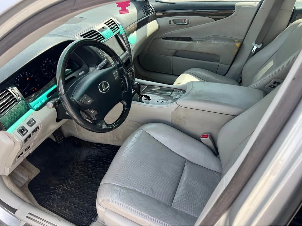2008 Lexus LS 4th Gen - Image 7 of 20