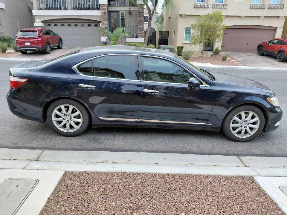 2008 Lexus LS 4th Gen - Image 3 of 9