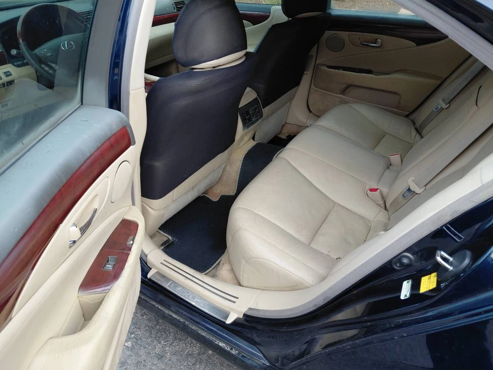 2008 Lexus LS 4th Gen - Image 8 of 9