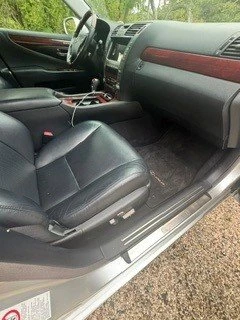 2008 Lexus LS 4th Gen - Image 12 of 19