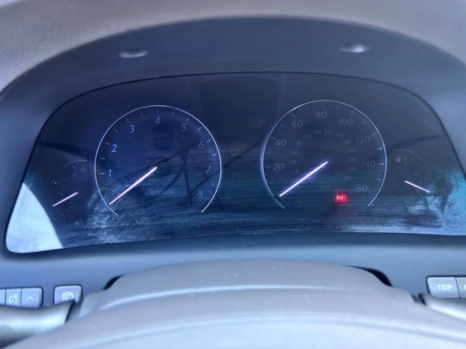 2008 Lexus LS 4th Gen - Image 14 of 20
