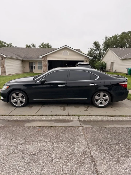 2008 Lexus LS 4th Gen - Image 6 of 14
