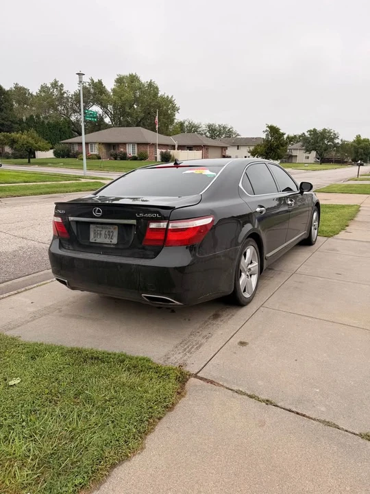 2008 Lexus LS 4th Gen - Image 3 of 14