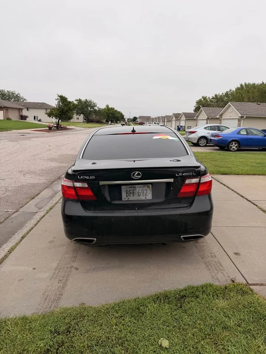 2008 Lexus LS 4th Gen - Image 4 of 14