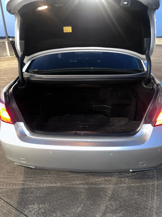 2008 Lexus LS 4th Gen - Image 6 of 13