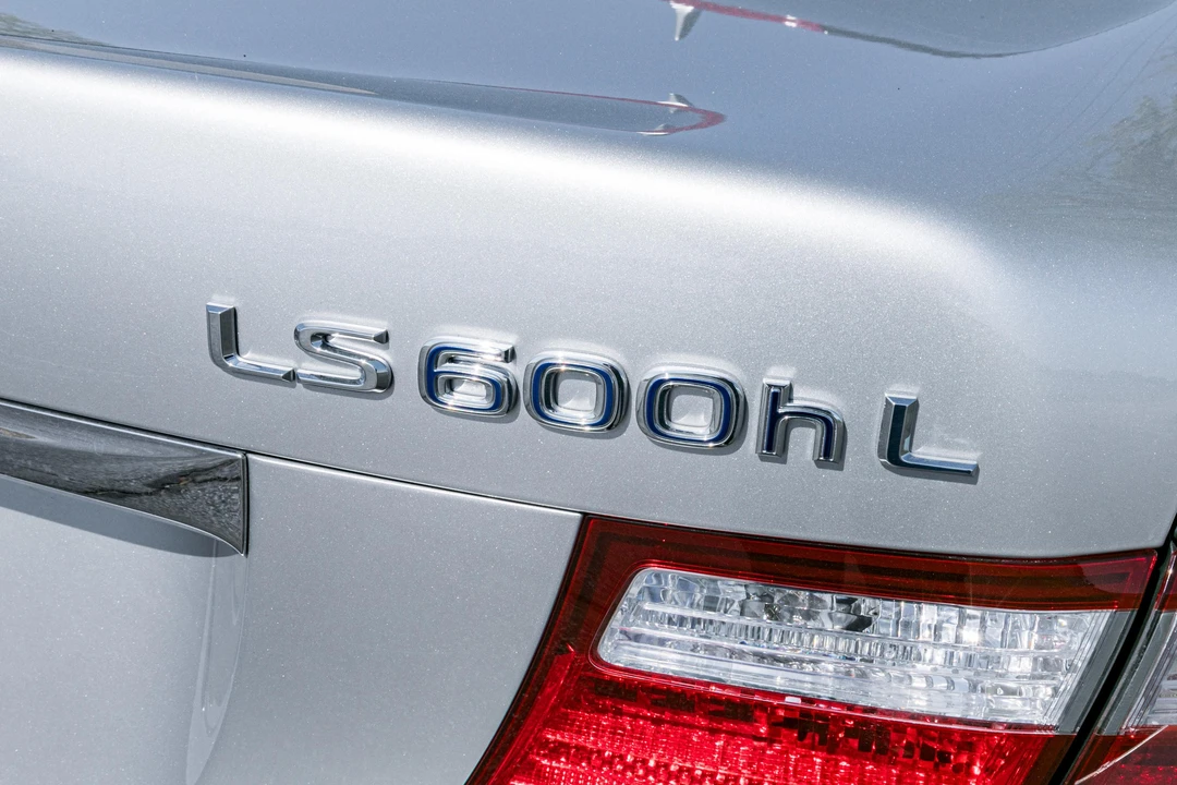 2008 Lexus LS 4th Gen - Image 21 of 31