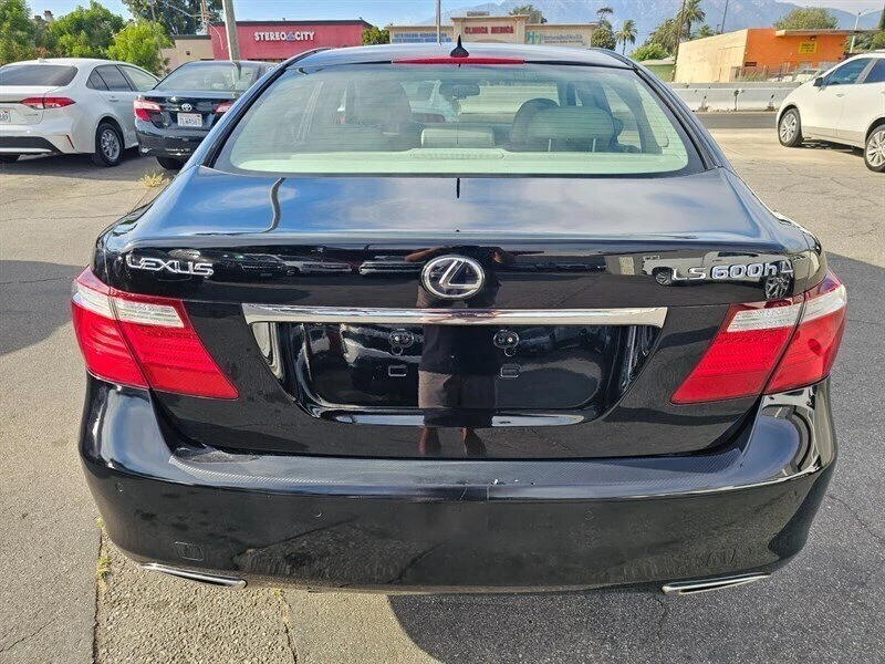 2008 Lexus LS 4th Gen - Image 4 of 19