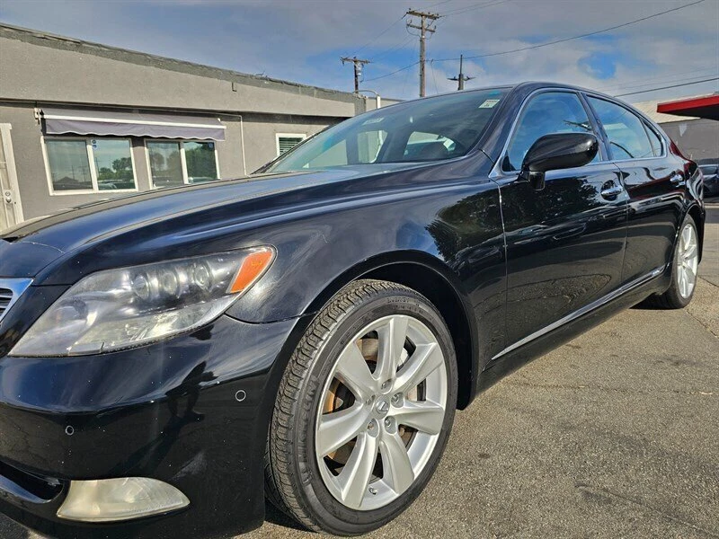 2008 Lexus LS 4th Gen - Image 10 of 19