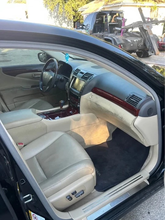 2008 Lexus LS 4th Gen - Image 5 of 5
