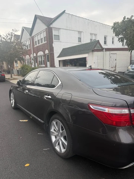 2008 Lexus LS 4th Gen - Image 14 of 14